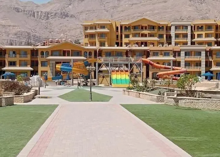الكاريبيان علي الأكوا في بورتو السخنة Aparthotel *